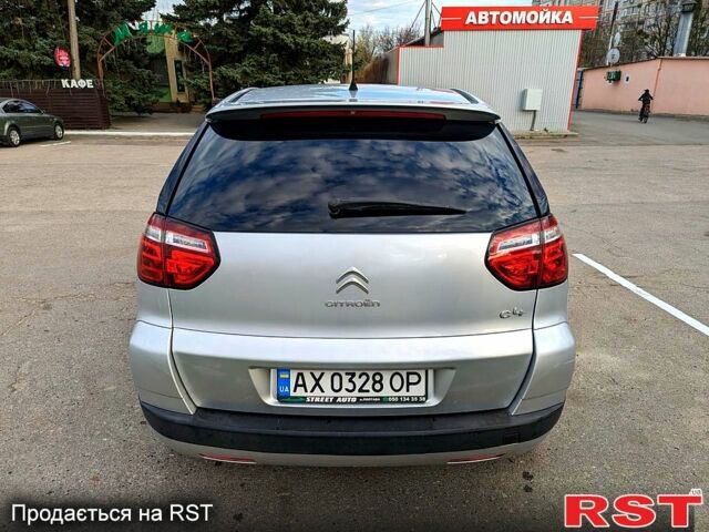 Серый Ситроен С4 Пикассо, объемом двигателя 1.6 л и пробегом 212 тыс. км за 5600 $, фото 5 на Automoto.ua