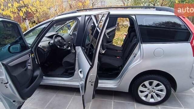 Сірий Сітроен С4 Пікассо, об'ємом двигуна 1.6 л та пробігом 237 тис. км за 6850 $, фото 6 на Automoto.ua