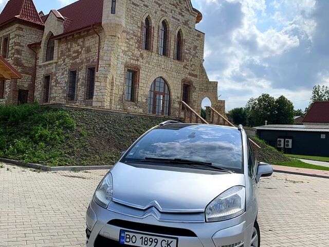 Серый Ситроен С4 Пикассо, объемом двигателя 1.6 л и пробегом 260 тыс. км за 6200 $, фото 10 на Automoto.ua