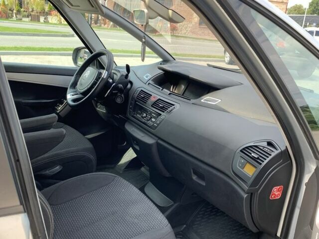 Серый Ситроен С4 Пикассо, объемом двигателя 1.6 л и пробегом 260 тыс. км за 6300 $, фото 6 на Automoto.ua