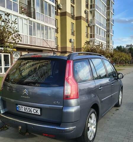 Сірий Сітроен С4 Пікассо, об'ємом двигуна 1.56 л та пробігом 300 тис. км за 6499 $, фото 4 на Automoto.ua