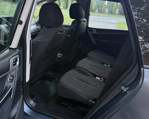 Ситроен С4 Пикассо 2011 в Хмельницком на Automoto.ua Серый Ситроен С4 Пикассо, объемом двигателя 1.6 л и пробегом 190 тыс. км за 4800 $, фото 19 на Automoto.ua