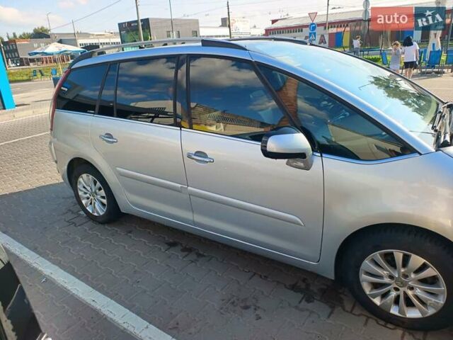 Серый Ситроен С4 Пикассо, объемом двигателя 1.6 л и пробегом 332 тыс. км за 7300 $, фото 1 на Automoto.ua