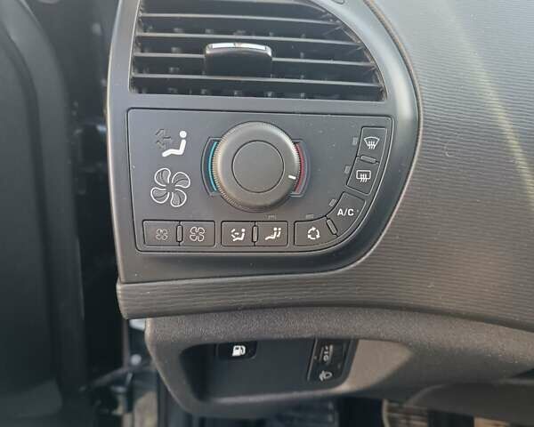 Серый Ситроен С4 Пикассо, объемом двигателя 1.6 л и пробегом 131 тыс. км за 5999 $, фото 6 на Automoto.ua