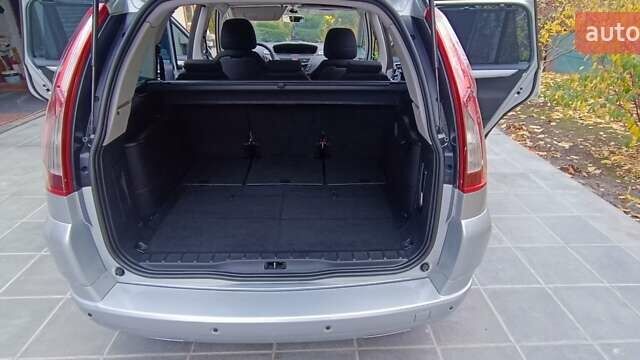 Сірий Сітроен С4 Пікассо, об'ємом двигуна 1.6 л та пробігом 237 тис. км за 6850 $, фото 5 на Automoto.ua