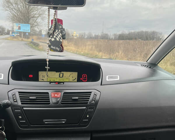 Серый Ситроен С4 Пикассо, объемом двигателя 1.6 л и пробегом 317 тыс. км за 6500 $, фото 13 на Automoto.ua