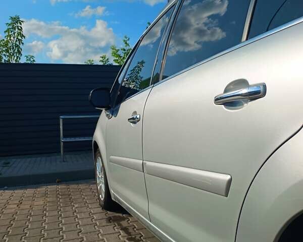 Сірий Сітроен С4 Пікассо, об'ємом двигуна 1.6 л та пробігом 332 тис. км за 7400 $, фото 9 на Automoto.ua