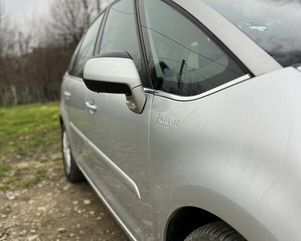 Сірий Сітроен С4 Пікассо, об'ємом двигуна 2 л та пробігом 280 тис. км за 5600 $, фото 22 на Automoto.ua