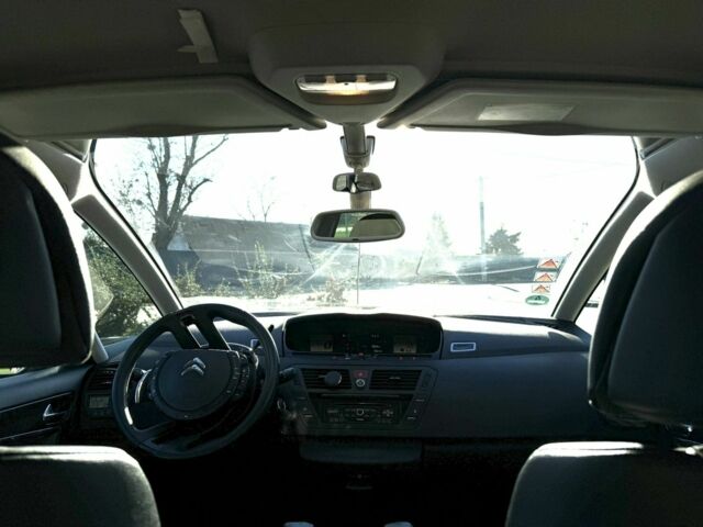 Серый Ситроен С4 Пикассо, объемом двигателя 1.6 л и пробегом 180 тыс. км за 7800 $, фото 7 на Automoto.ua