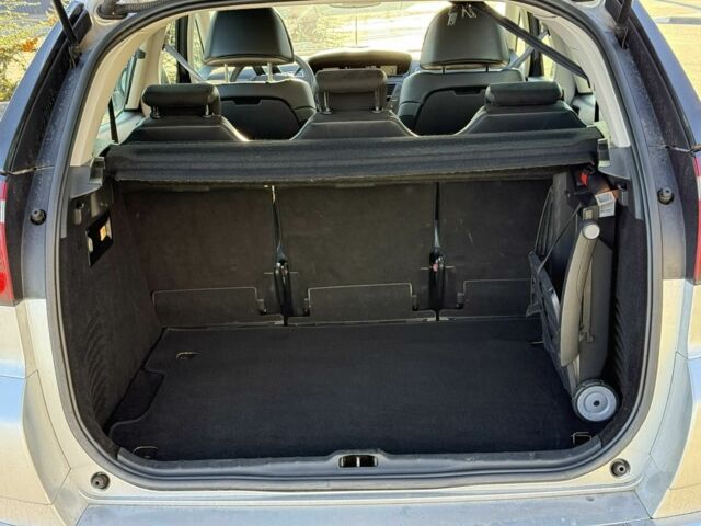 Серый Ситроен С4 Пикассо, объемом двигателя 1.6 л и пробегом 180 тыс. км за 7800 $, фото 10 на Automoto.ua