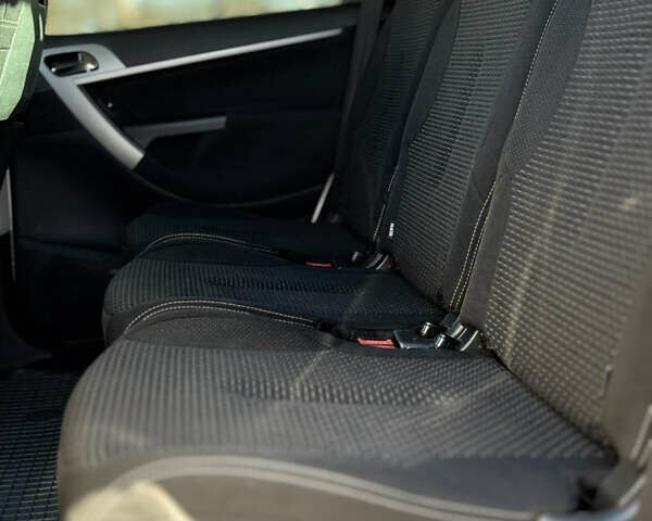 Серый Ситроен С4 Пикассо, объемом двигателя 1.56 л и пробегом 279 тыс. км за 5799 $, фото 10 на Automoto.ua