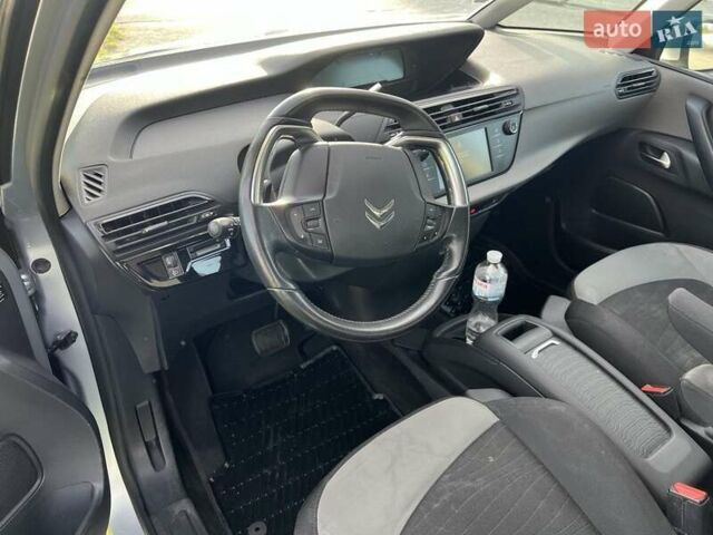 Сірий Сітроен С4 Пікассо, об'ємом двигуна 1.6 л та пробігом 228 тис. км за 8800 $, фото 12 на Automoto.ua