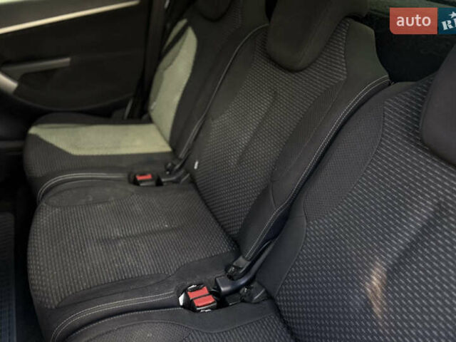 Серый Ситроен С4 Пикассо, объемом двигателя 1.6 л и пробегом 278 тыс. км за 6499 $, фото 7 на Automoto.ua