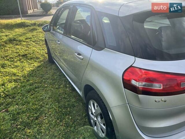 Сірий Сітроен С4 Пікассо, об'ємом двигуна 1.6 л та пробігом 228 тис. км за 8800 $, фото 4 на Automoto.ua