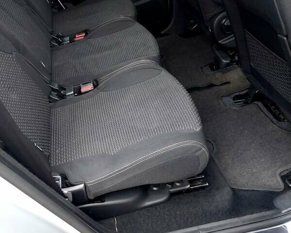 Серый Ситроен С4 Пикассо, объемом двигателя 1.56 л и пробегом 266 тыс. км за 6299 $, фото 38 на Automoto.ua