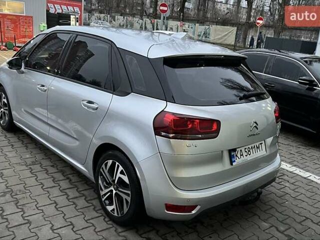 Серый Ситроен С4 Пикассо, объемом двигателя 1.56 л и пробегом 107 тыс. км за 10500 $, фото 10 на Automoto.ua