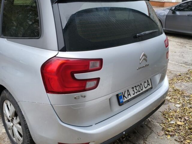 Серый Ситроен С4 Пикассо, объемом двигателя 1.6 л и пробегом 303 тыс. км за 10500 $, фото 5 на Automoto.ua