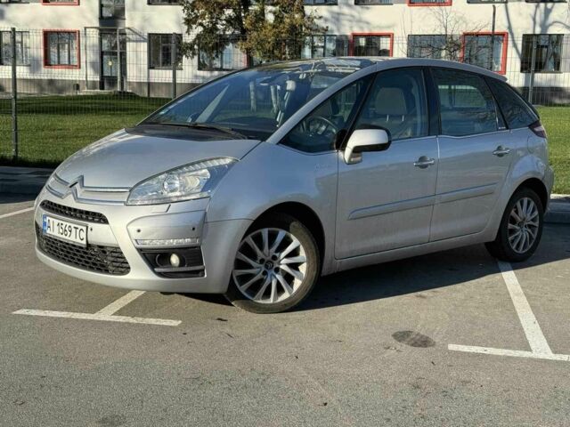 Серый Ситроен С4 Пикассо, объемом двигателя 1.6 л и пробегом 180 тыс. км за 7800 $, фото 2 на Automoto.ua