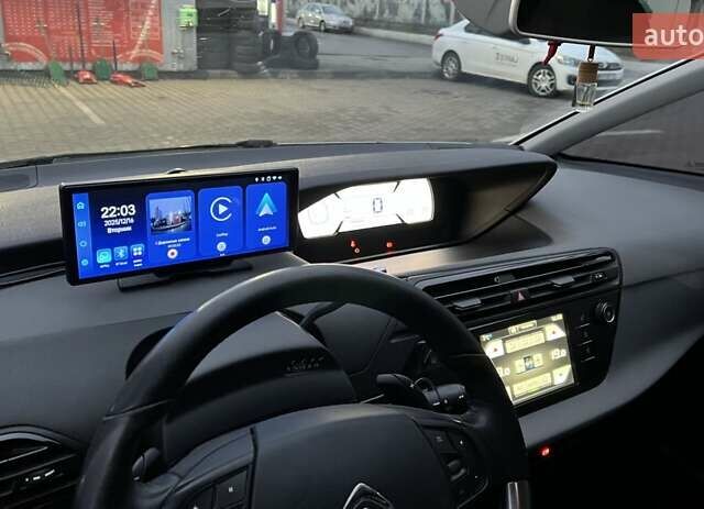 Серый Ситроен С4 Пикассо, объемом двигателя 1.56 л и пробегом 107 тыс. км за 10500 $, фото 29 на Automoto.ua