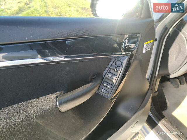 Серый Ситроен С4 Пикассо, объемом двигателя 1.56 л и пробегом 265 тыс. км за 5500 $, фото 10 на Automoto.ua