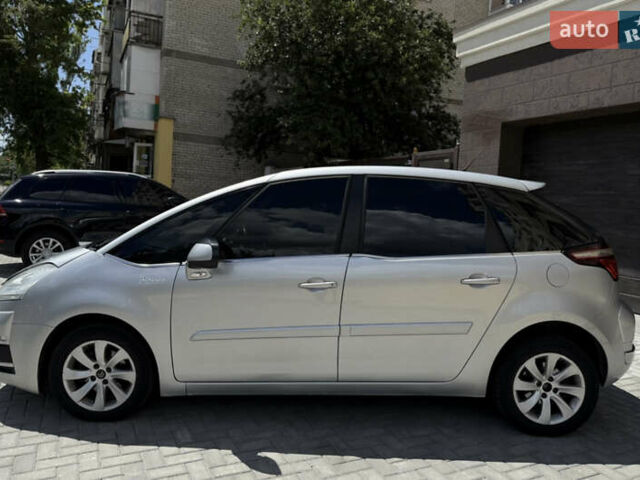 Серый Ситроен С4 Пикассо, объемом двигателя 1.6 л и пробегом 278 тыс. км за 6499 $, фото 1 на Automoto.ua