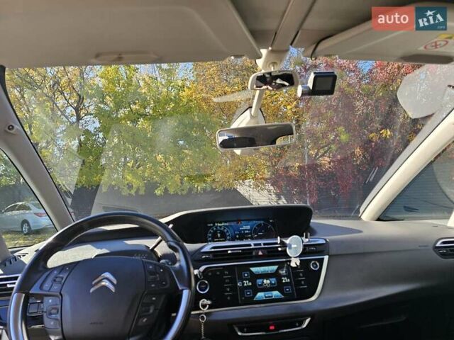 Ситроен С4 Пикассо 2014 в Одессе на Automoto.ua Серый Ситроен С4 Пикассо, объемом двигателя 1.56 л и пробегом 125 тыс. км за 9100 $, фото 9 на Automoto.ua
