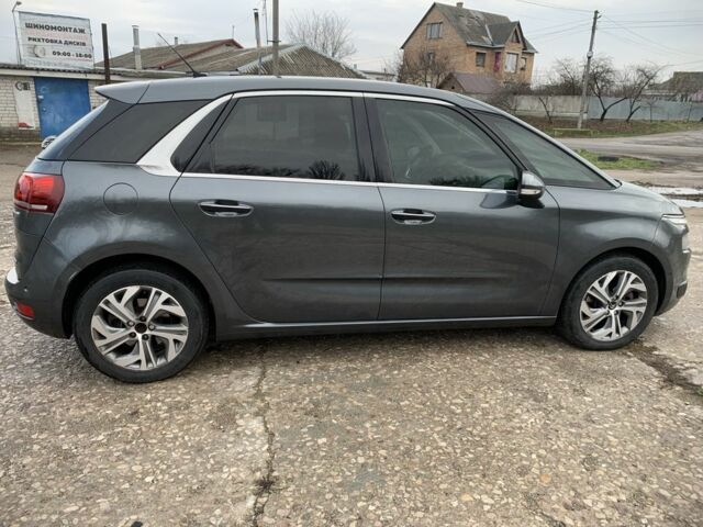 Серый Ситроен С4 Пикассо, объемом двигателя 2 л и пробегом 183 тыс. км за 8700 $, фото 3 на Automoto.ua