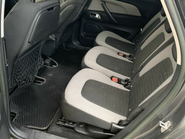 Серый Ситроен С4 Пикассо, объемом двигателя 2 л и пробегом 183 тыс. км за 8700 $, фото 10 на Automoto.ua