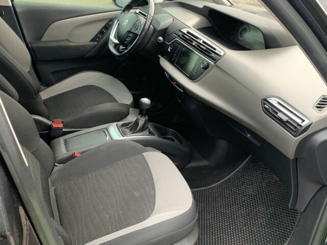 Серый Ситроен С4 Пикассо, объемом двигателя 2 л и пробегом 183 тыс. км за 8700 $, фото 17 на Automoto.ua