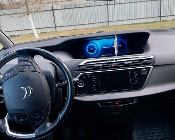 Серый Ситроен С4 Пикассо, объемом двигателя 2 л и пробегом 182 тыс. км за 10250 $, фото 6 на Automoto.ua