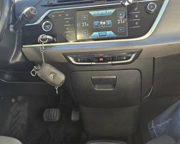 Ситроен С4 Пикассо 2014 в Одессе на Automoto.ua Серый Ситроен С4 Пикассо, объемом двигателя 1.56 л и пробегом 125 тыс. км за 9100 $, фото 10 на Automoto.ua