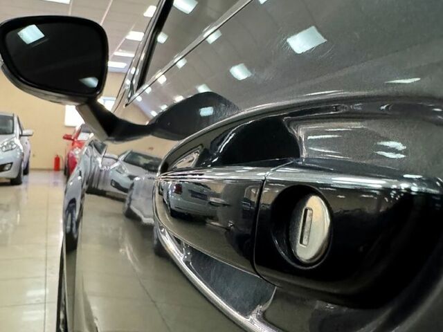 Серый Ситроен С4 Пикассо, объемом двигателя 2 л и пробегом 183 тыс. км за 10000 $, фото 3 на Automoto.ua