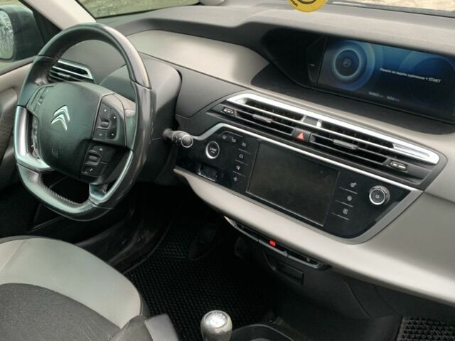 Серый Ситроен С4 Пикассо, объемом двигателя 2 л и пробегом 183 тыс. км за 8700 $, фото 18 на Automoto.ua