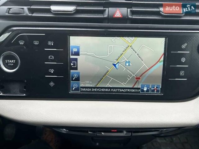 Ситроен С4 Пикассо 2014 в Стрые на Automoto.ua Серый Ситроен С4 Пикассо, объемом двигателя 1.56 л и пробегом 253 тыс. км за 8750 $, фото 18 на Automoto.ua