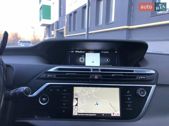 Сірий Сітроен С4 Пікассо, об'ємом двигуна 1.6 л та пробігом 180 тис. км за 9990 $, фото 48 на Automoto.ua