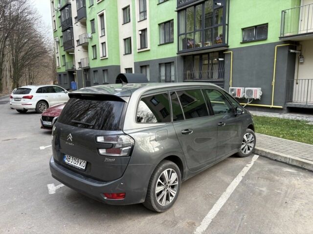 Серый Ситроен С4 Пикассо, объемом двигателя 1.6 л и пробегом 234 тыс. км за 10000 $, фото 3 на Automoto.ua