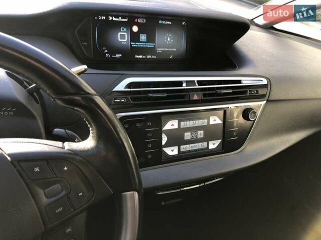 Сірий Сітроен С4 Пікассо, об'ємом двигуна 1.6 л та пробігом 180 тис. км за 9990 $, фото 70 на Automoto.ua