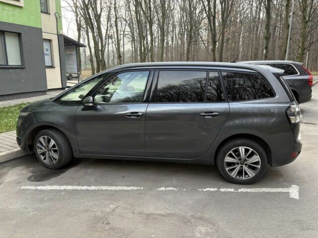 Серый Ситроен С4 Пикассо, объемом двигателя 1.6 л и пробегом 234 тыс. км за 10000 $, фото 4 на Automoto.ua