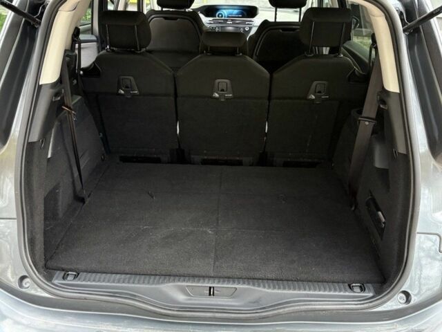 Серый Ситроен С4 Пикассо, объемом двигателя 1.6 л и пробегом 234 тыс. км за 10000 $, фото 13 на Automoto.ua