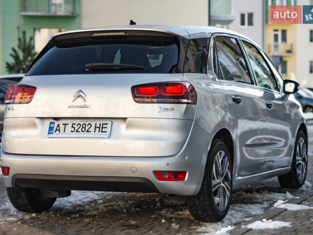 Серый Ситроен С4 Пикассо, объемом двигателя 1.56 л и пробегом 177 тыс. км за 9900 $, фото 6 на Automoto.ua