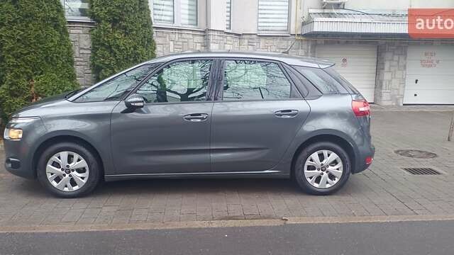 Серый Ситроен С4 Пикассо, объемом двигателя 1.56 л и пробегом 148 тыс. км за 9000 $, фото 2 на Automoto.ua