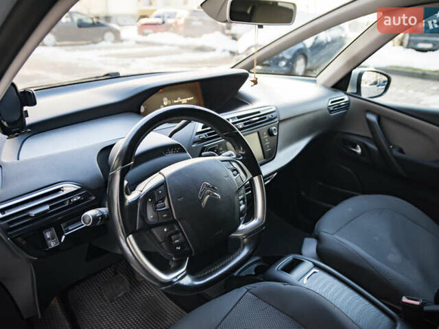 Серый Ситроен С4 Пикассо, объемом двигателя 1.56 л и пробегом 177 тыс. км за 9900 $, фото 17 на Automoto.ua