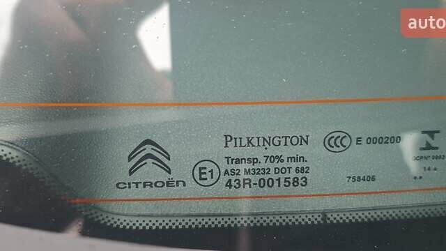 Серый Ситроен С4 Пикассо, объемом двигателя 1.56 л и пробегом 148 тыс. км за 9000 $, фото 28 на Automoto.ua