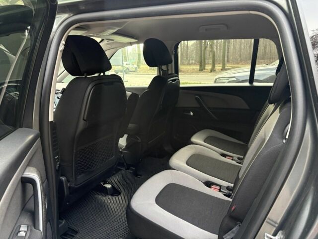 Серый Ситроен С4 Пикассо, объемом двигателя 1.6 л и пробегом 234 тыс. км за 10000 $, фото 11 на Automoto.ua