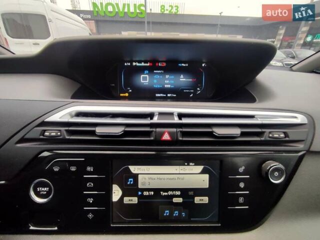 Серый Ситроен С4 Пикассо, объемом двигателя 1.56 л и пробегом 228 тыс. км за 12500 $, фото 19 на Automoto.ua