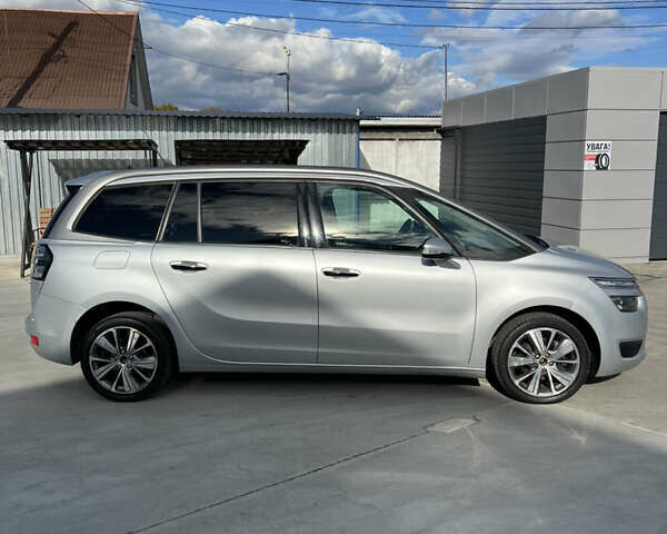 Ситроен С4 Пикассо 2016 в Белой Церкве на Automoto.ua Серый Ситроен С4 Пикассо, объемом двигателя 1.56 л и пробегом 202 тыс. км за 10600 $, фото 6 на Automoto.ua