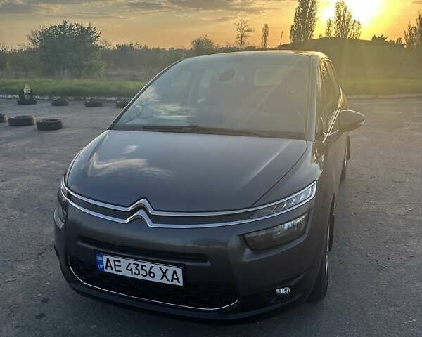 Сірий Сітроен С4 Пікассо, об'ємом двигуна 1.56 л та пробігом 250 тис. км за 14000 $, фото 11 на Automoto.ua