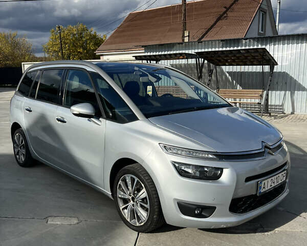 Ситроен С4 Пикассо 2016 в Белой Церкве на Automoto.ua Серый Ситроен С4 Пикассо, объемом двигателя 1.56 л и пробегом 202 тыс. км за 10600 $, фото 4 на Automoto.ua