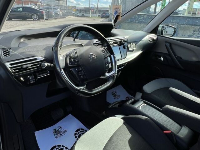 Ситроен С4 Пикассо 2016 в Белой Церкве на Automoto.ua Серый Ситроен С4 Пикассо, объемом двигателя 1.6 л и пробегом 202 тыс. км за 10600 $, фото 13 на Automoto.ua