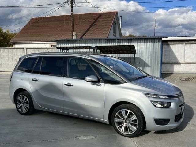 Ситроен С4 Пикассо 2016 в Белой Церкве на Automoto.ua Серый Ситроен С4 Пикассо, объемом двигателя 1.6 л и пробегом 202 тыс. км за 10600 $, фото 5 на Automoto.ua